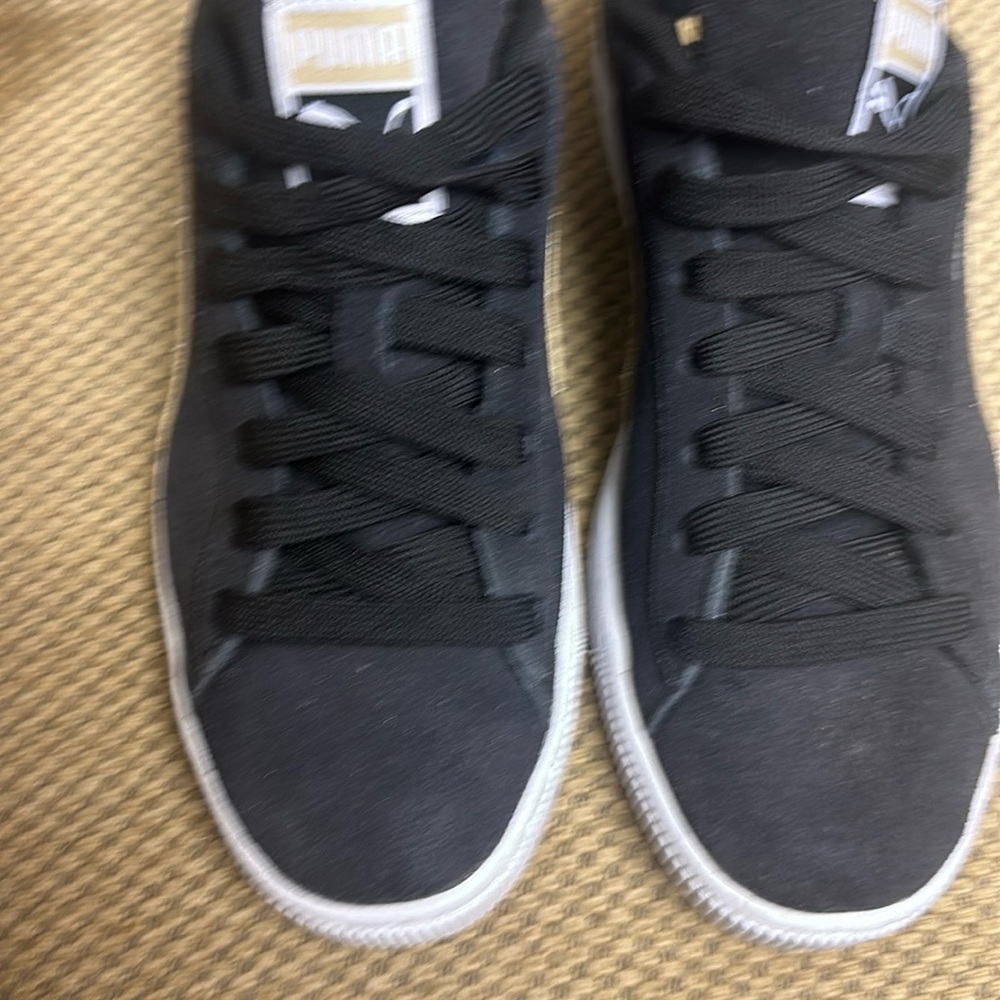 Used shoes wear them two times